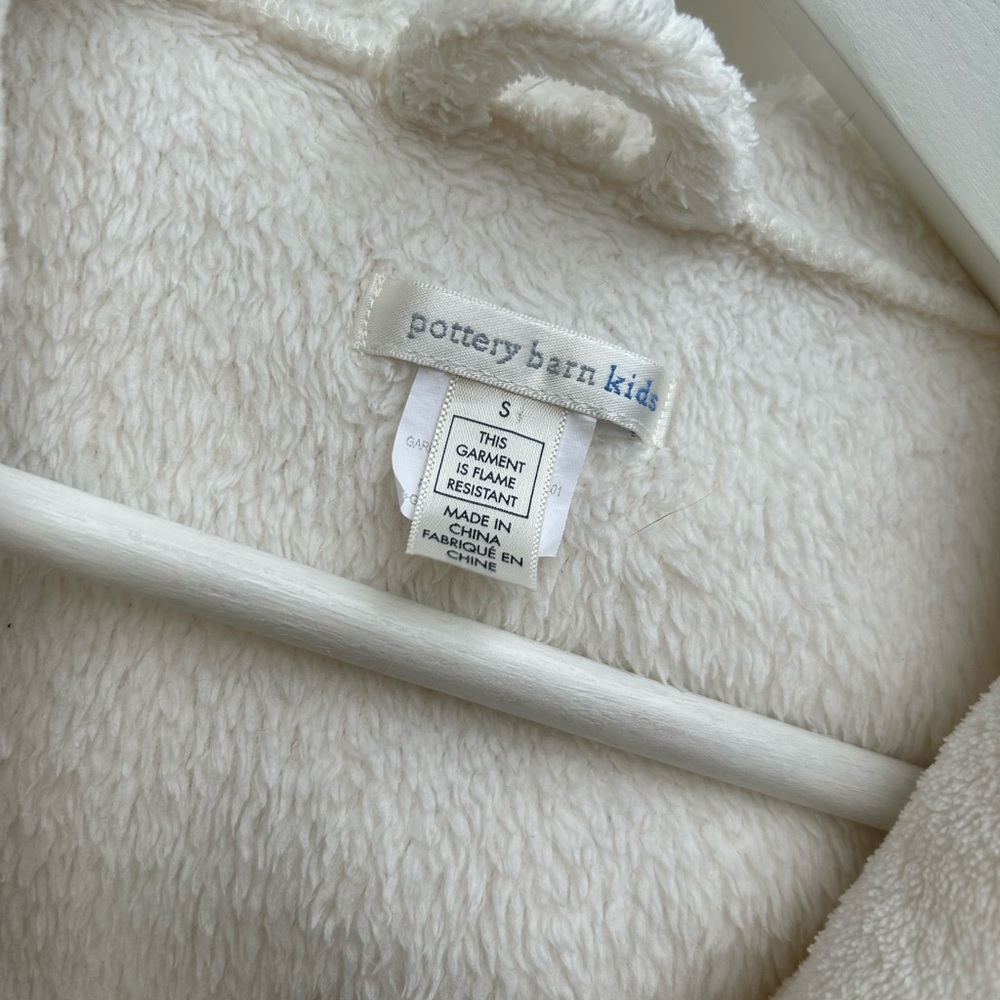 Pottery Barn Kids Robe - Picture 2 of 2
